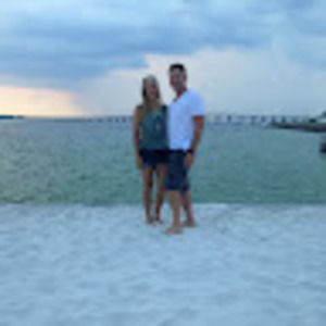 Meet your Posher, Dena